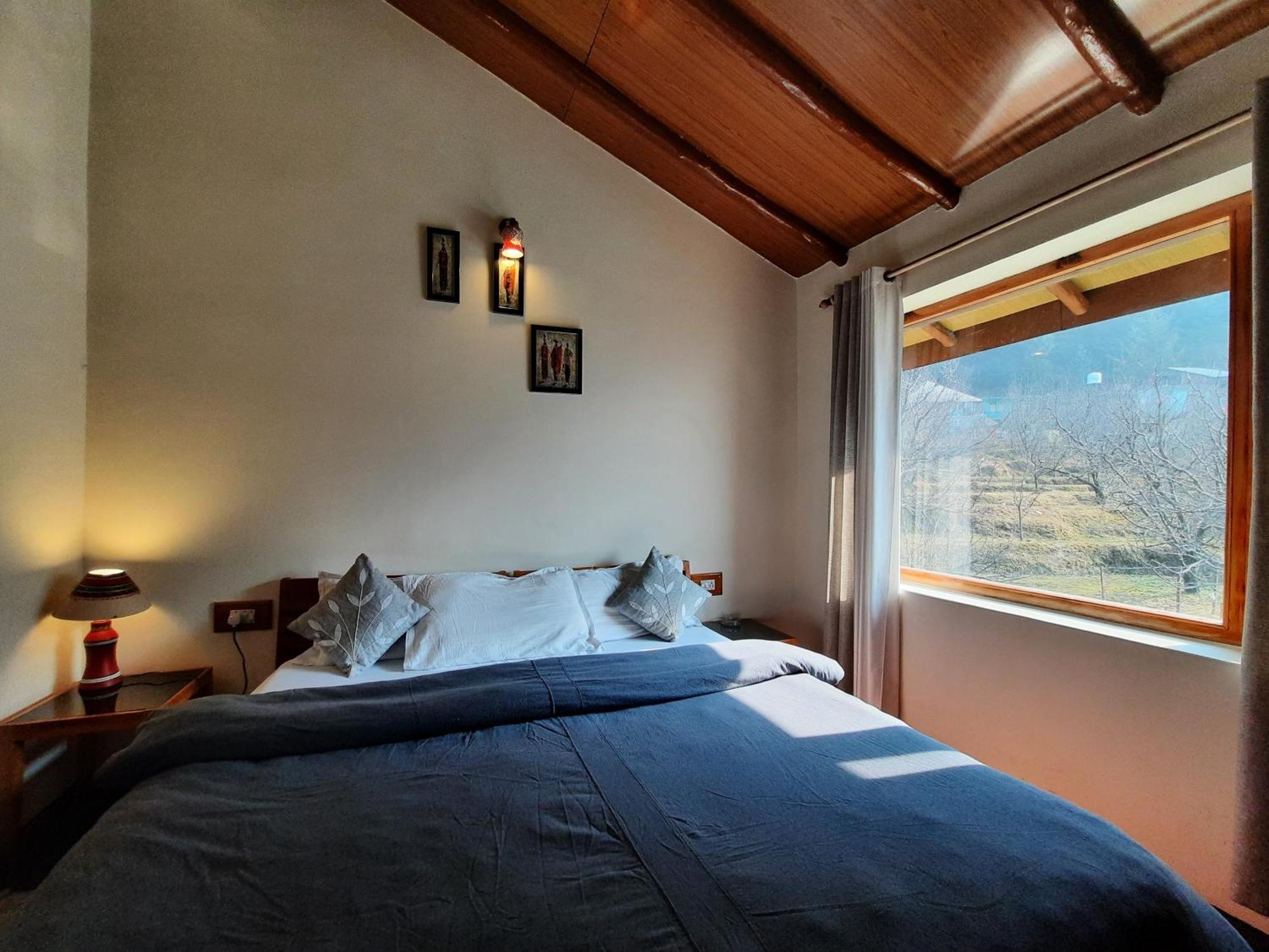The Hideout - Hiraeth Hostel - Manali (Himachal Pradesh) — Photos 1